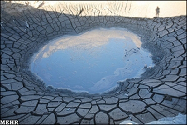 متوسط افت آب زیرزمینی در استان زنجان ۳.۷۷ متر در سال است