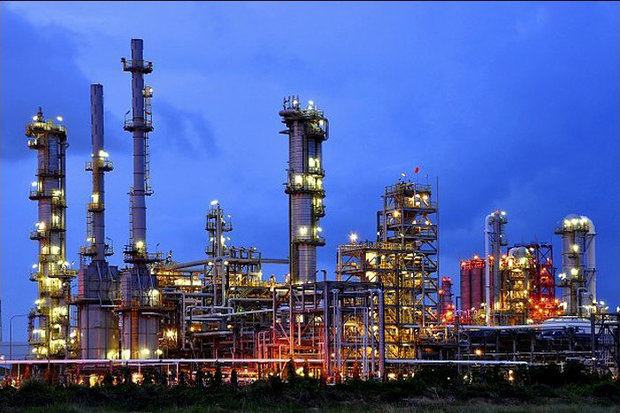 Iranian petchem production, exports up by 10%