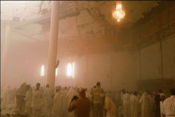 شهداء وجرحى بتفجير انتحاري استهدف مسجد الإمام الصادق (ع)  بالكويت
