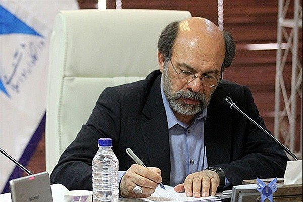 رئیس دانشگاه آزاد درگذشت پدر شهیدان شاه‌حسینی را تسلیت گفت