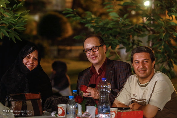 مراسم افطار موظفي وكالة مهر للانباء وصحيفة طهران تايمز