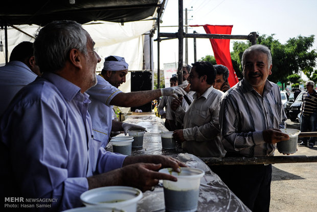 برپایی ۱۵۳ ایستگاه پذیرایی از زائران در مشهد