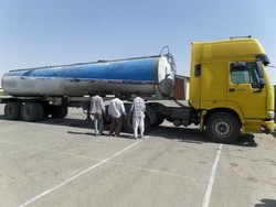 ۲۰۰۰۰ لیتر سوخت قاچاق در کرمانشاه کشف شد