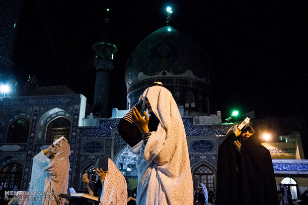 مراسم احیای شب نوزدهم ماه رمضان در آستان مقدس امامزاده صالح (ع)