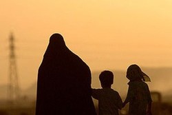کرمانشاه ۶۵ هزار زن سرپرست خانوار دارد/ حکایت دستهای سوخته «مریم»