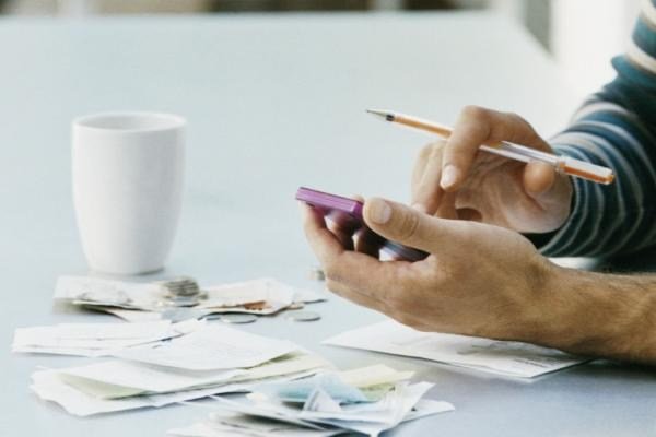 واکنش فعالان اقتصادی به ابلاغیه روحانی/اقتصاد زیرزمینی پا می‌گیرد