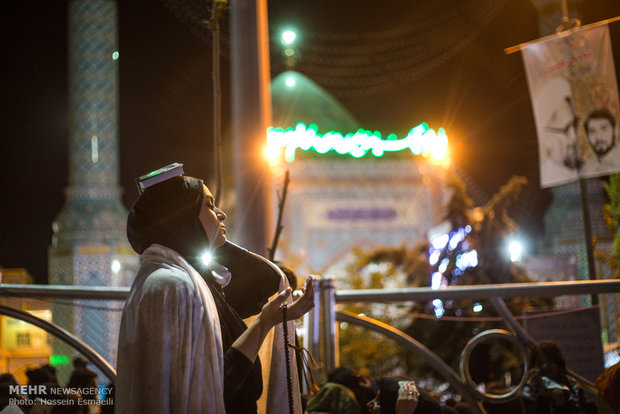 مراسم احیای شب بیست و یکم ماه رمضان در آستان مقدس امامزاده صالح (ع)