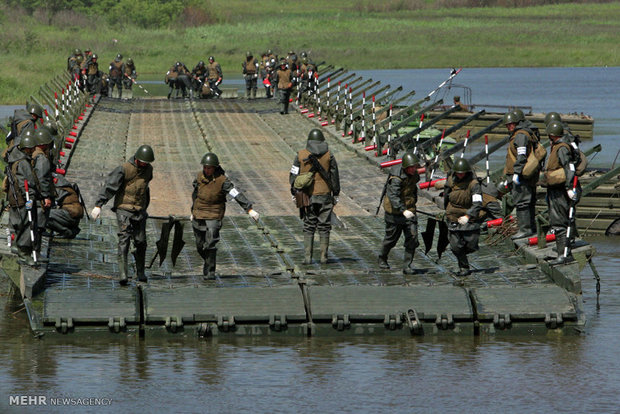 آموزش سربازان مهندس در منطقه نظامی شرق روسیه