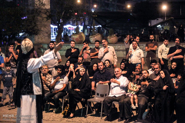 برپایی مجالس تعزیه در محوطه تئاتر شهر