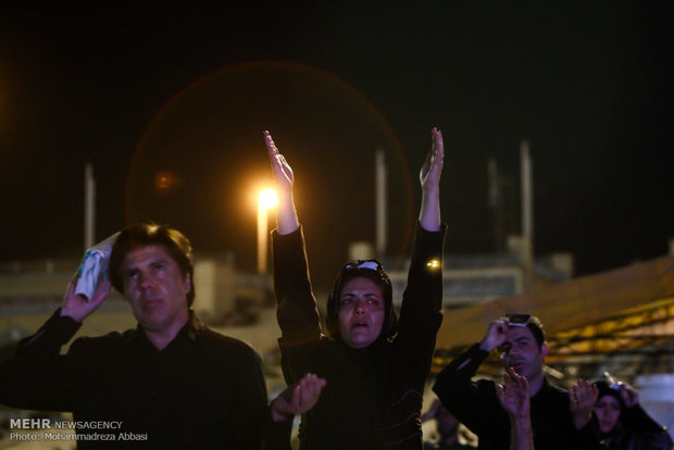 مراسم احیای شب بیست و سوم ماه رمضان درمصلای امام خمینی (ره) تهران