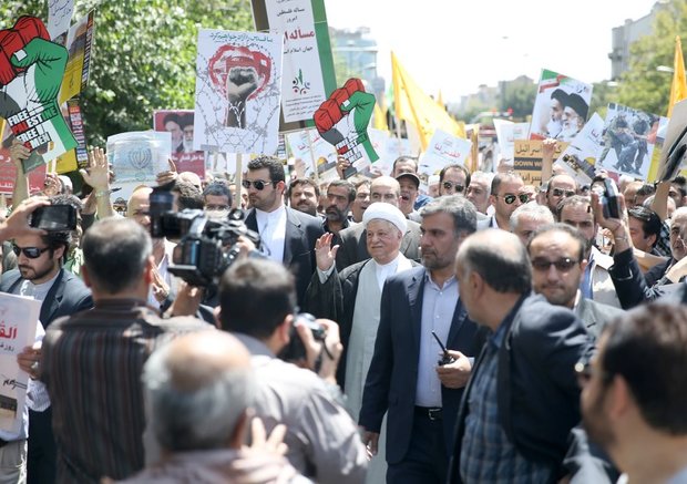 حضور آیت الله هاشمی رفسنجانی رئیس مجمع تشخیص مصلحت نظام در راهپیمایی روز قدس