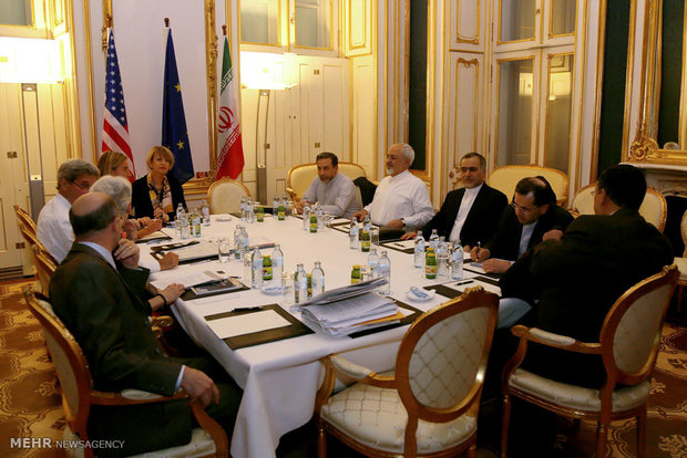 التوصل الى إتفاق تاريخي بين إيران والدول الكبرى حول البرنامج النووي الإيراني