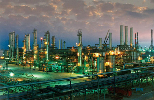 بدء التفاوض بين ايران والاوربيين لاستئناف تصدير المنتجات البتروكيميائية