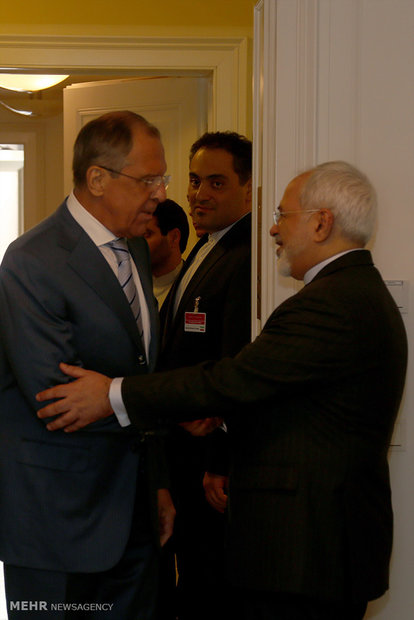 Zarif meets Russian counterpart