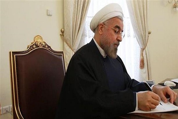 Rouhani felicitates Cuba on Independence Day