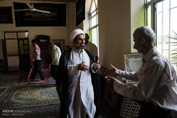 حجت الاسلام محرمعلي شيخ حسيني - مبلغ مذهبی در روستای خشكبيجار گيلان