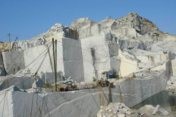 مصوبه‌ای که هشت سال درجا زد/ پایانه صادراتی سنگ در مرحله جانمایی