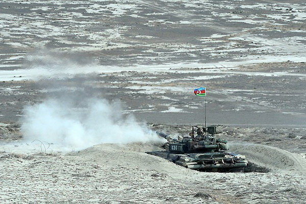 Azerbaycan, Ermenistan'a ait İHA'yı düşürdü  Azerbaycan, Ermenistan'a ait İHA'yı düşürdü