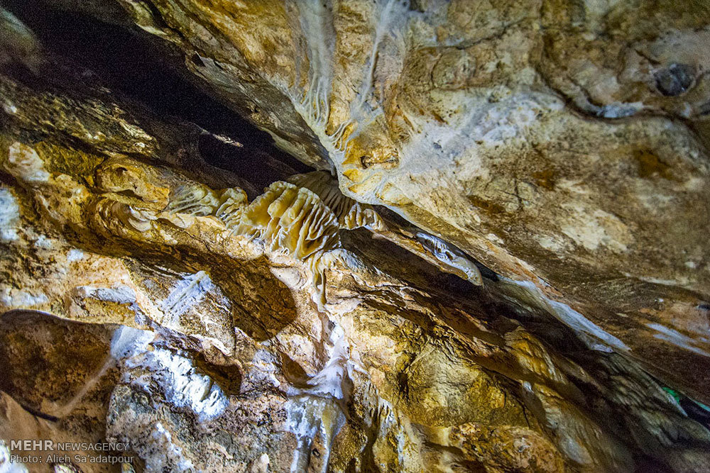 غار چال‌ نخجیر