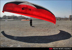 رقابتهای پاراگلایدر قهرمانی کشور در کرمانشاه به کار خود پایان داد