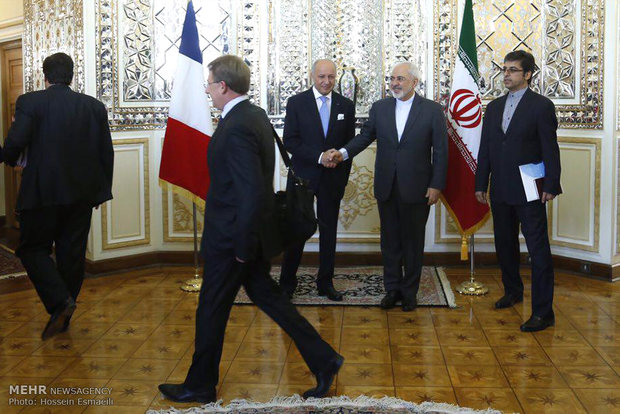 Zarif, Fabius meet