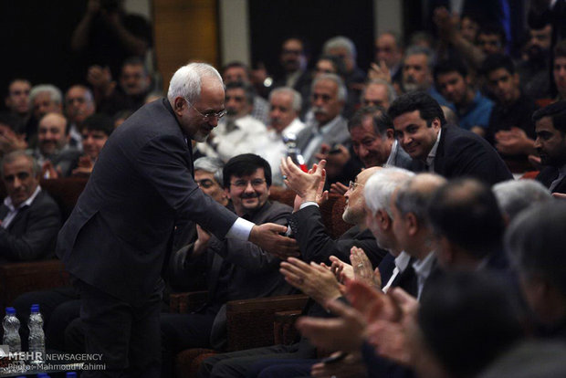Zarif, Salehi awarded heroic symbol 