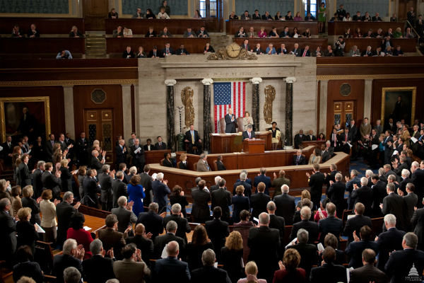 ارائه لایحه جدید در مجلس نمایندگان آمریکا برای استعفای ترامپ