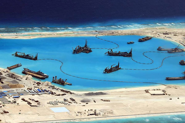 پکن کشورهای ذینفع در دریای چین جنوبی را به مذاکره دعوت کرد 