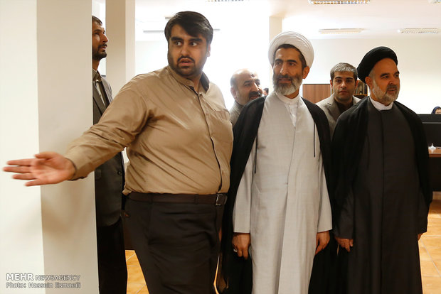 بازدید سرزده حجت‌الاسلام والمسلمين هادی صادقی معاون فرهنگی قوه‌قضاييه از خبرگزاری مهر به مناسبت روز خبرنگار