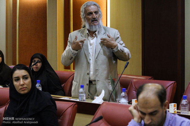 نشست خبری وزیر علوم