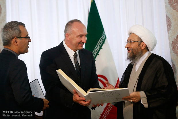 Iran judiciary chief meets Belarus Prosecutor General