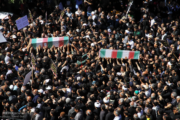 Martyr divers' funeral in Mashhad