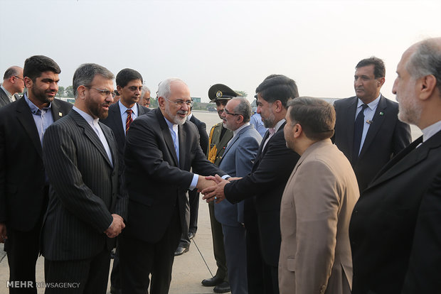 Zarif'in Pakistan ziyareti