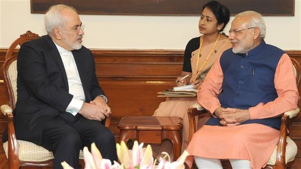 Zarif meets Indian officials