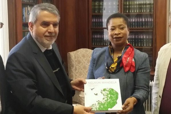 Directors of Iran, S. Africa national libraries meet 