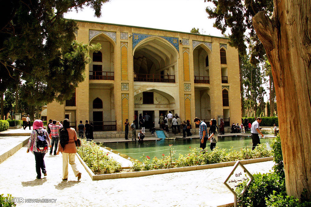 فرشی از تاریخ و طبیعت در شمال اصفهان