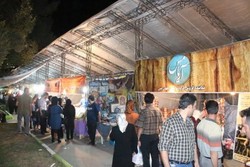 نمایشگاه عرضه مستقیم کالا در شهر دهدشت برپا شد