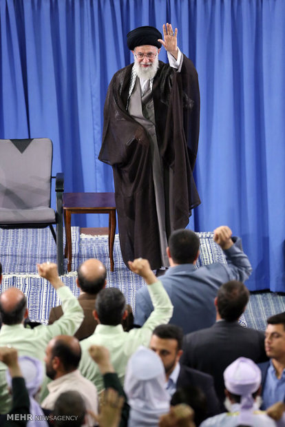 لقاء القائمين على شؤون الحج مع قائد الثورة الاسلامية