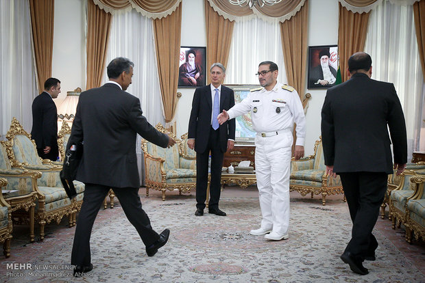 دیدار وزیر خارجه انگلیس با دبیر شورای عالی امنیت ملی