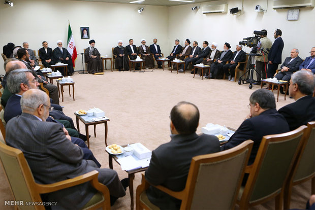 Leader receives President, Cabinet