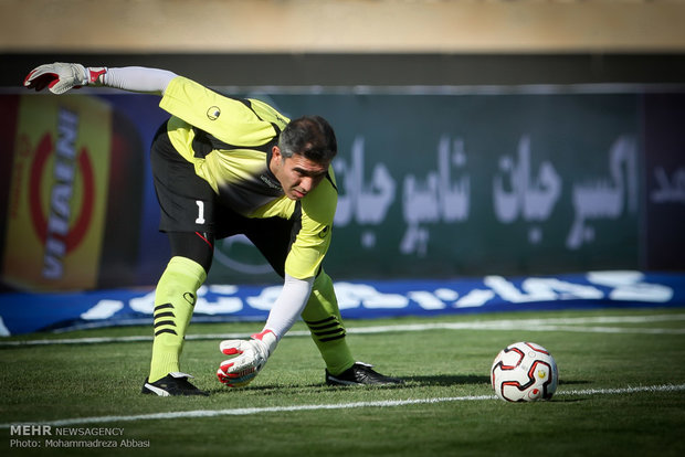 دیدار تیم های فوتبال منتخب ستارگان ایران و جهان