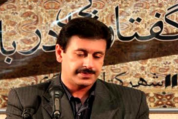 دوره شعر نیمایی گذشته است