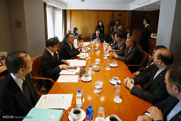 Iran, Japan parliament speakers meet