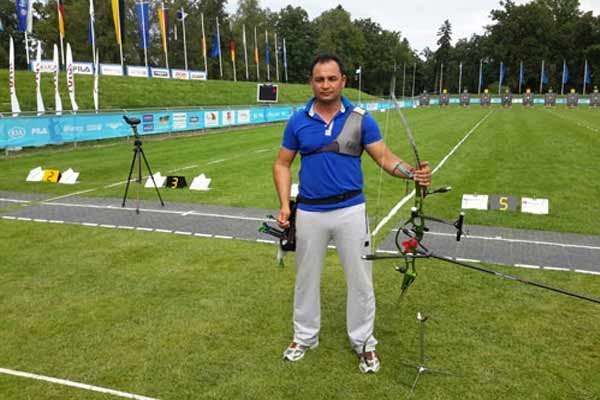 Iranian archer wins bronze medal 