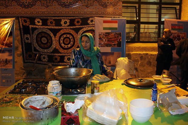 از سفرههای ساسانی تا آشپزی مدرن از سفرههای ساسانی تا آشپزی مدرن