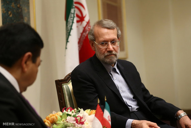 Larijani visits Indonesian counterpart