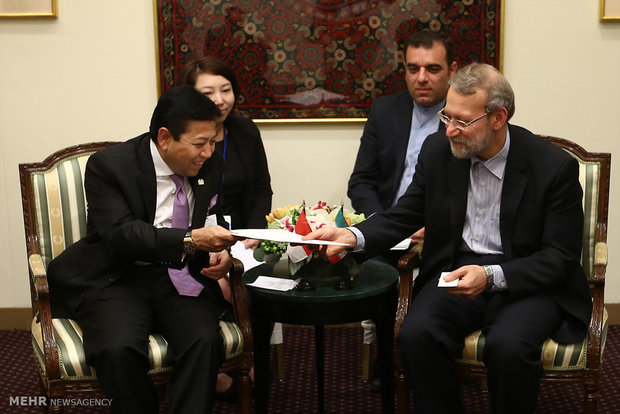 Larijani visits Indonesian counterpart