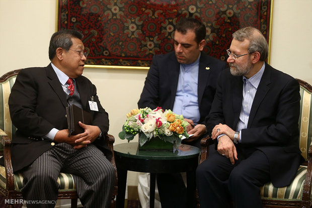 Larijani visits Malaysian counterpart