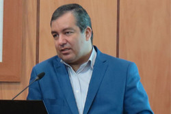 رئیس مرکز توسعه و هماهنگی اطلاعات علمی وزارت بهداشت ابقا شد