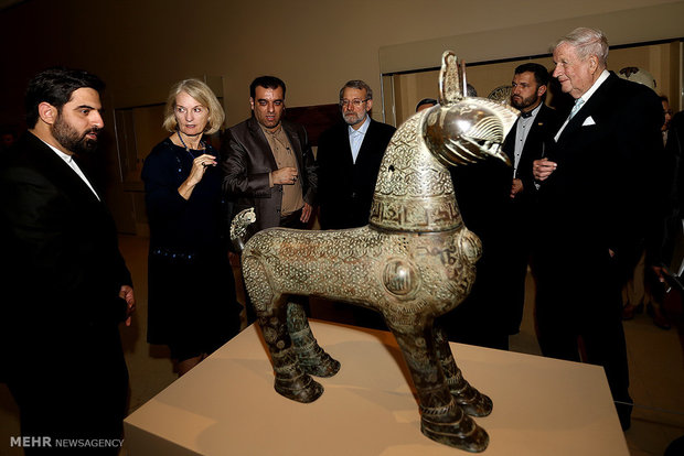 بازدید رئیس مجلس شورای اسلامی از موزه متروپولیتن نیویورک‎